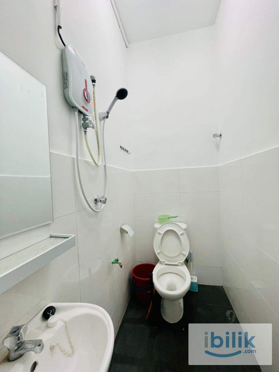 Single AC Room for Rent at SS2 , Petaling Jaya - Image 4
