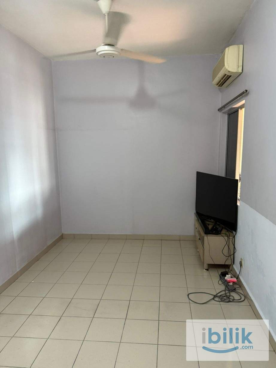 Single Room at Goodyear Court 9C, UEP Subang Jaya - Image 5