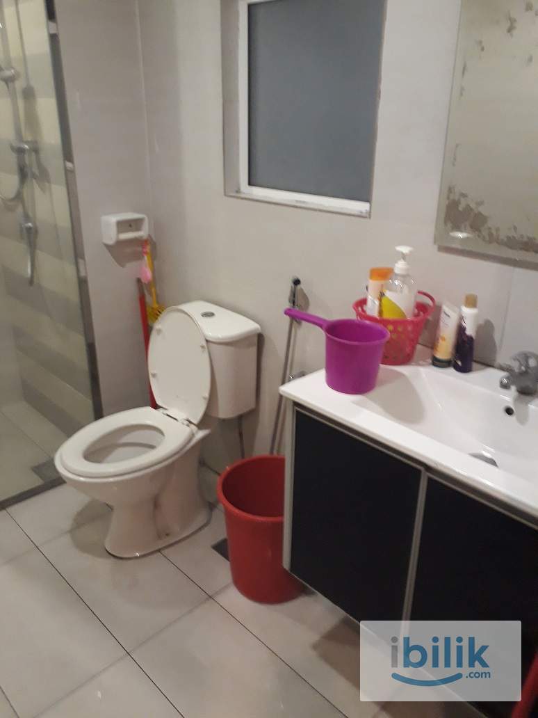 Sharing Room 2 Person Menara U Near MSU AEON LRT Shah Alam - Image 4