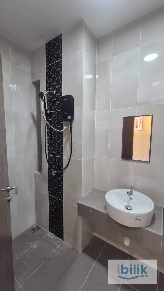 Mixed Small Room (no aircond) at J Dupion Residence, Cheras - Image 4
