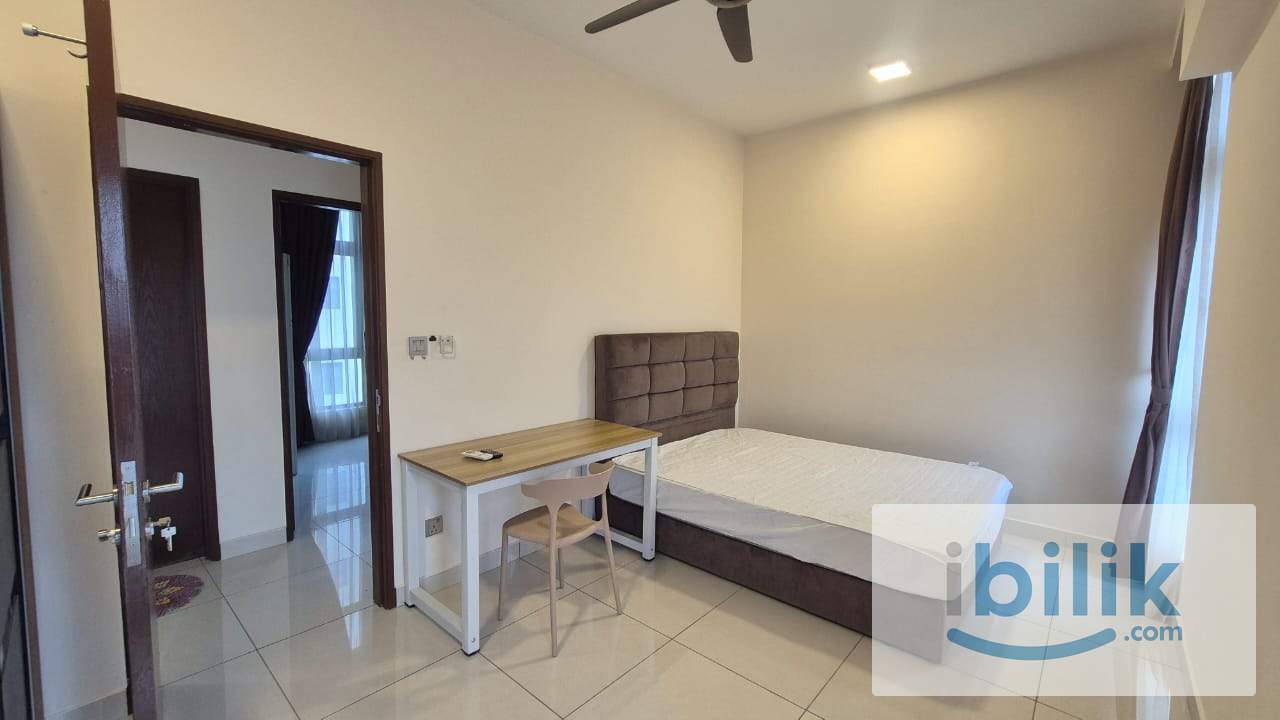 Mixed Medium Room at J Dupion Residence, Cheras - Image 1