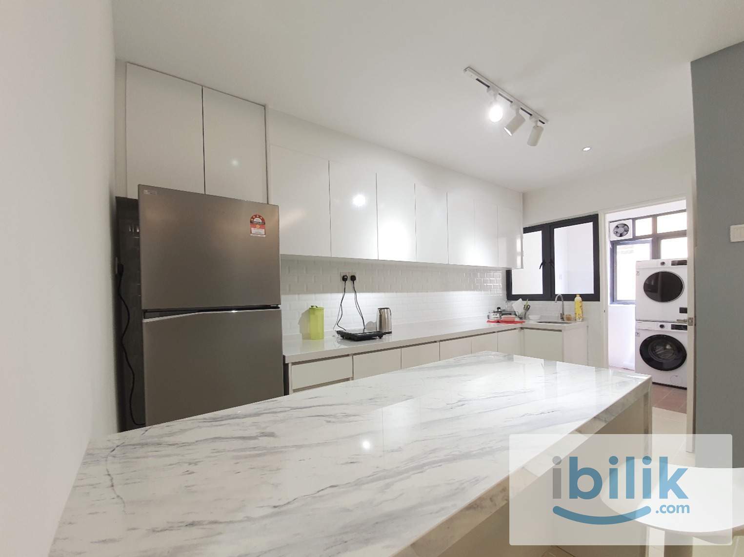 Fully Furnished Lifestyle Middle Room PV12 for 1 person - Image 2