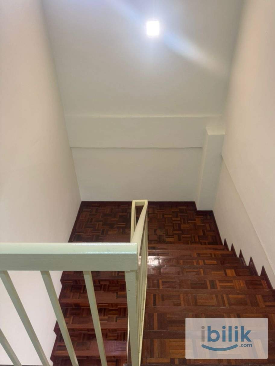 Bedroom 3 Upstairs @ Double Storey Terrace @ Taman Permai 3, Seremban - Image 6