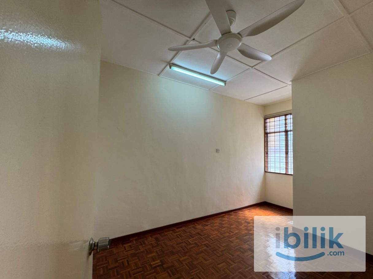 Bedroom 4 (Downstairs) @ Double Storey Terrace @ Taman Permai 3, Seremban - Image 1