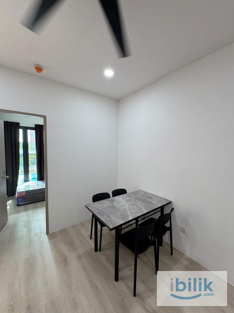 Kenny Hill Residence 2 Apartment Room For Rent  - Image 4
