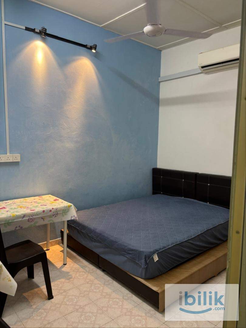  Single Room at MMU, UTEM, MITC, Manipal - Image 3