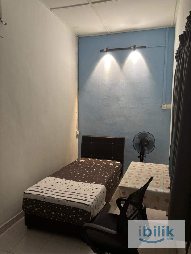  Single Room at MMU, UTEM, MITC, Manipal - Image 5