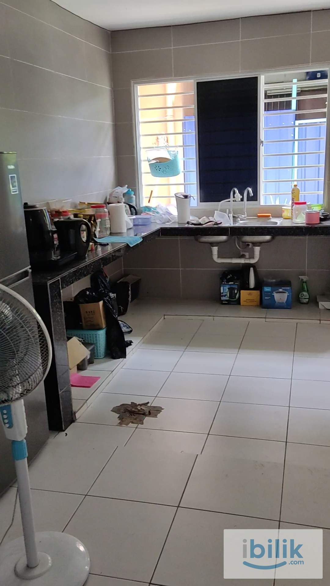 Single Room for Male at PJS7  - Image 6