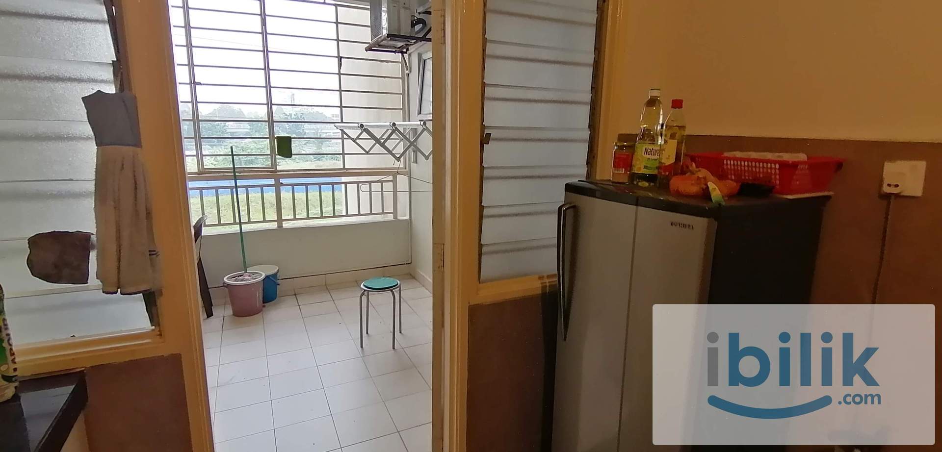 Single room for female at Suriamas Condo - Image 2