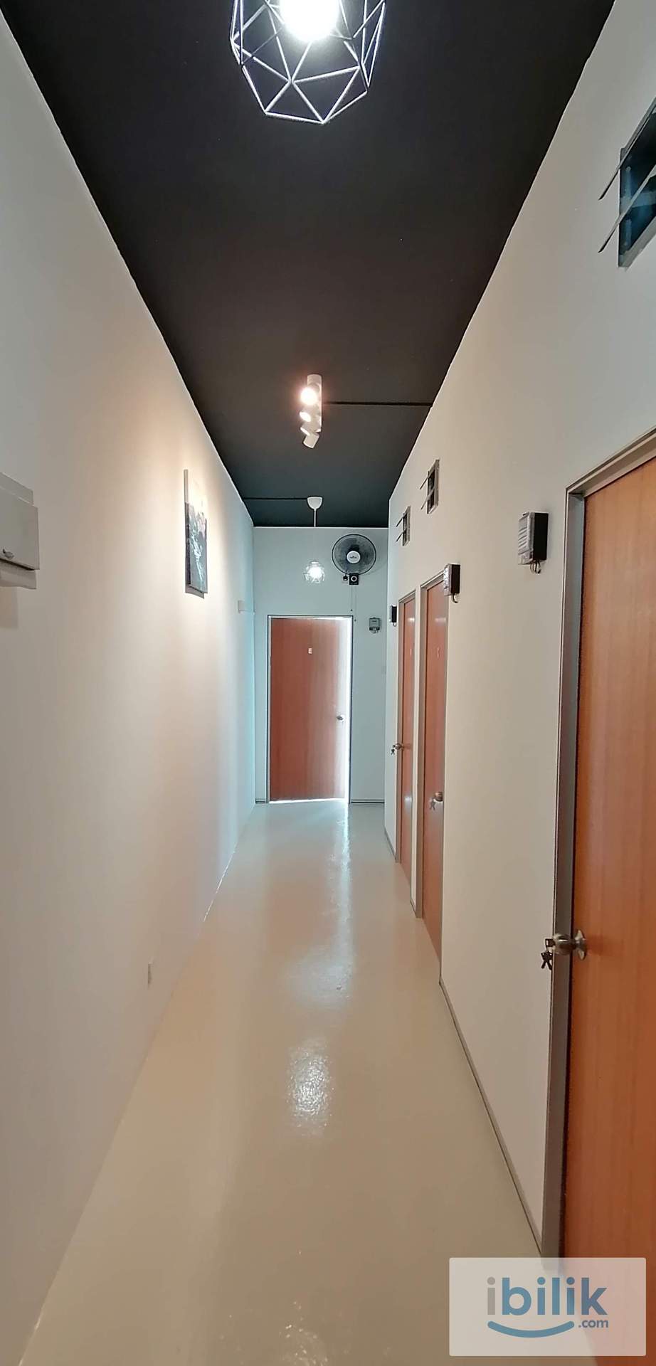 Single room Available for rent at Avenue Crest (Male) - Image 3