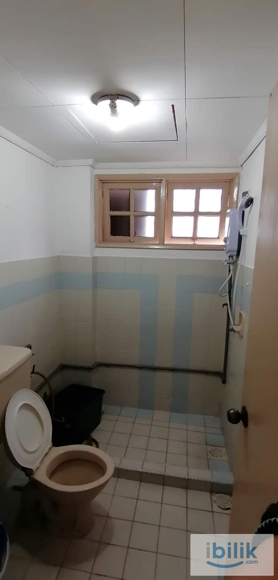 Single Room for Male at Sunway Court  - Image 5