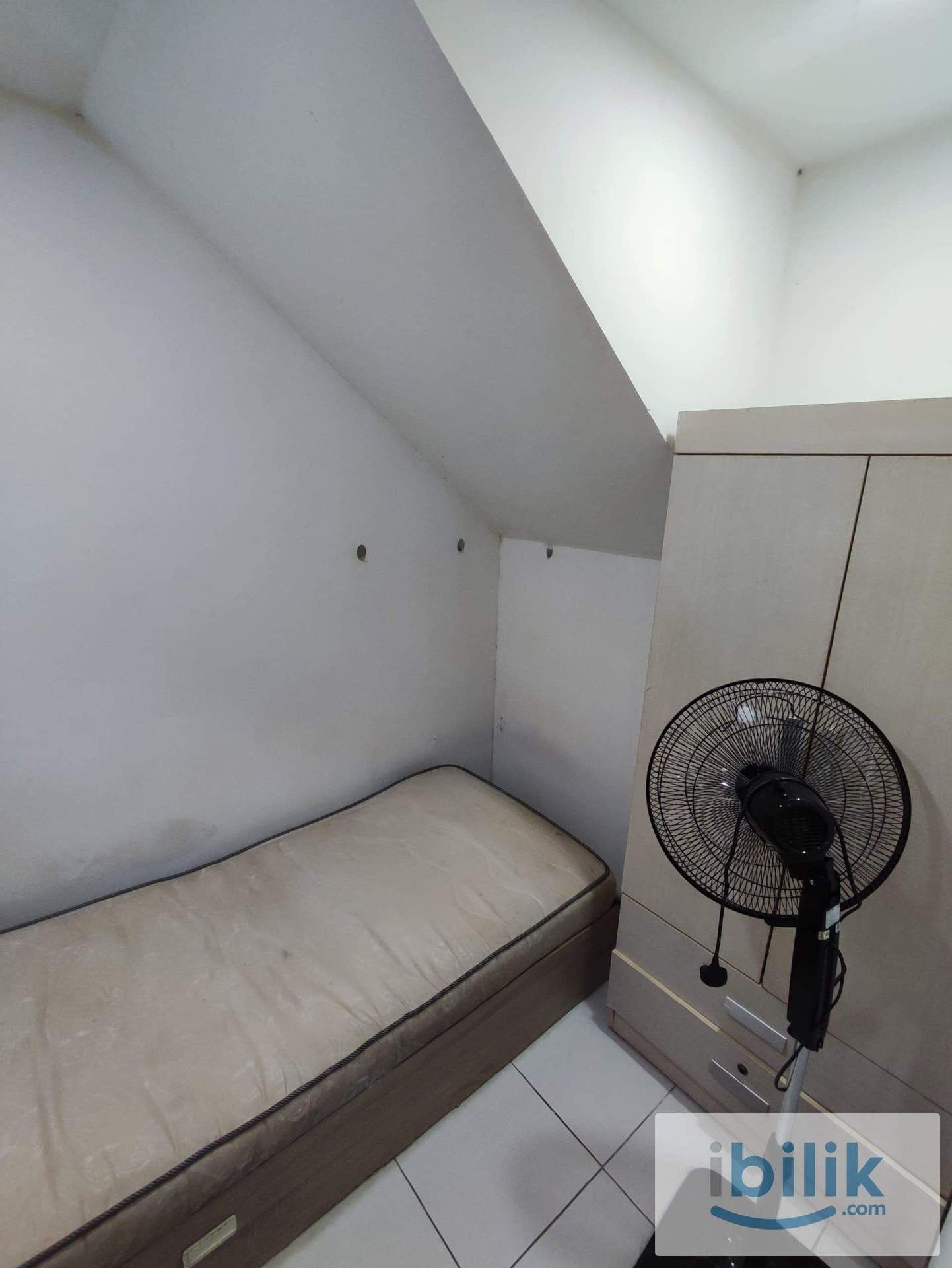 Single Room at PJS 7 DOUBLE STOREY HOUSE for male  - Image 8