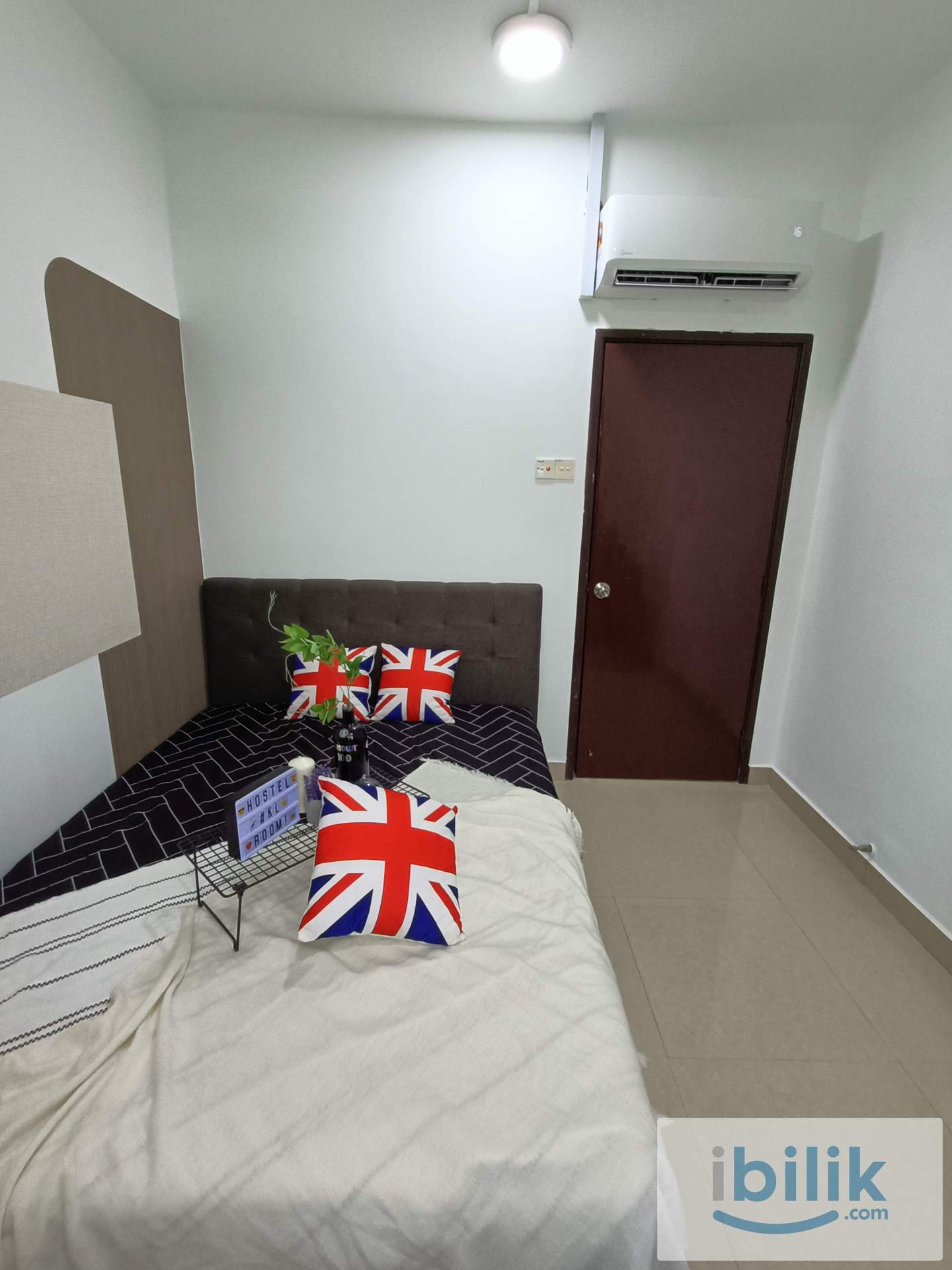 [Middle Room] Cengal Cond, LRT salak selatan, Permaisuri, HUKM, Tun Razak [Fully + AC] - Image 10