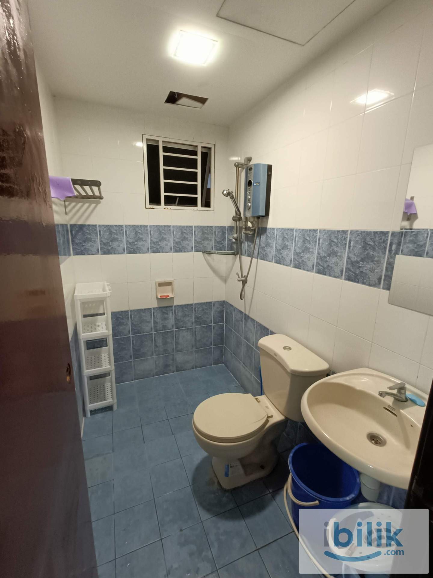 [Female Master Room] Cengal Cond, LRT salak selatan, Permaisuri, HUKM, Tun Razak [Fully + AC] - Image 5