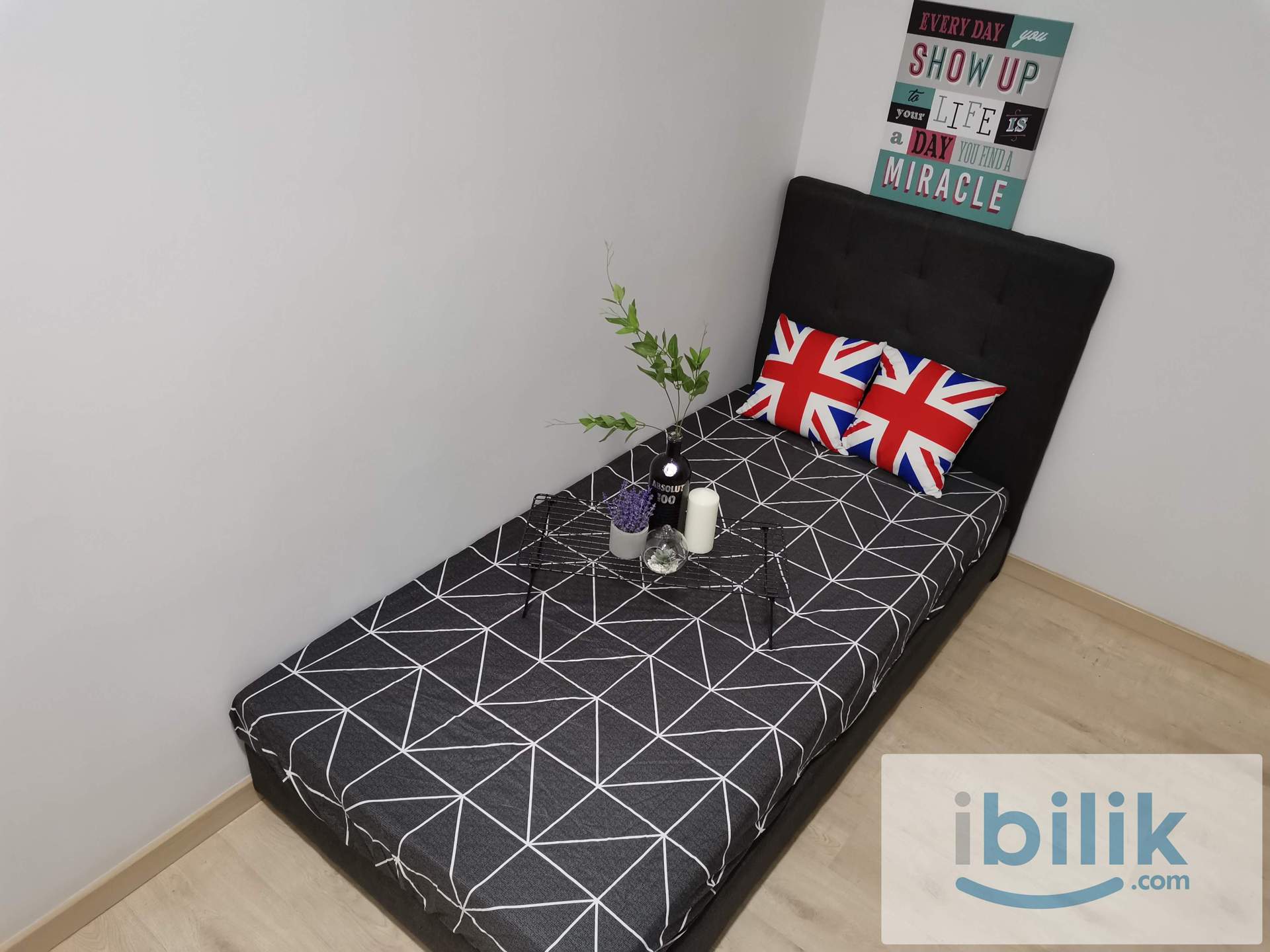 [Single Bedroom ] Holmes 1, Bandar Tun Razak, HUKM, Taman midah[Fully + AC] - Image 2