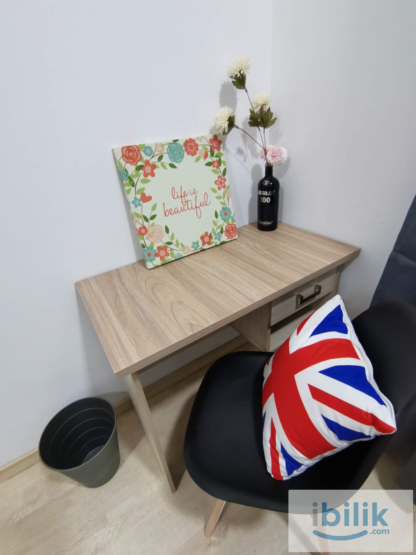 [Master Bedroom  Holmes1 & 2, 7min to UCSI University, Near Hukm [Fully + AC) - Image 6