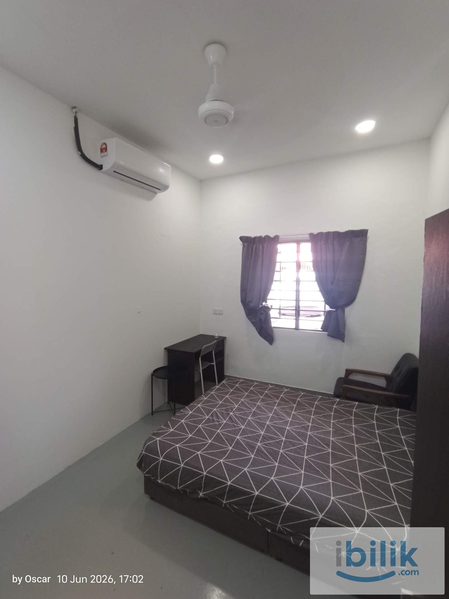 [Queen Bedroom] Walking Distance to MRT Maluri, Sunway Velocity, NSK Peel Road, My town, Ikea, Viva home - Image 3