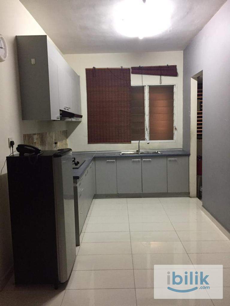 Small Room Available - Image 8