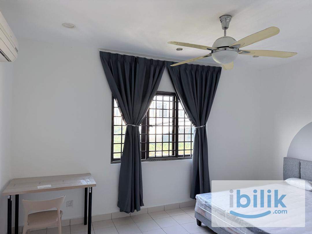 [Sri Putramas] Master Bedroom with Private Bathroom - Image 3