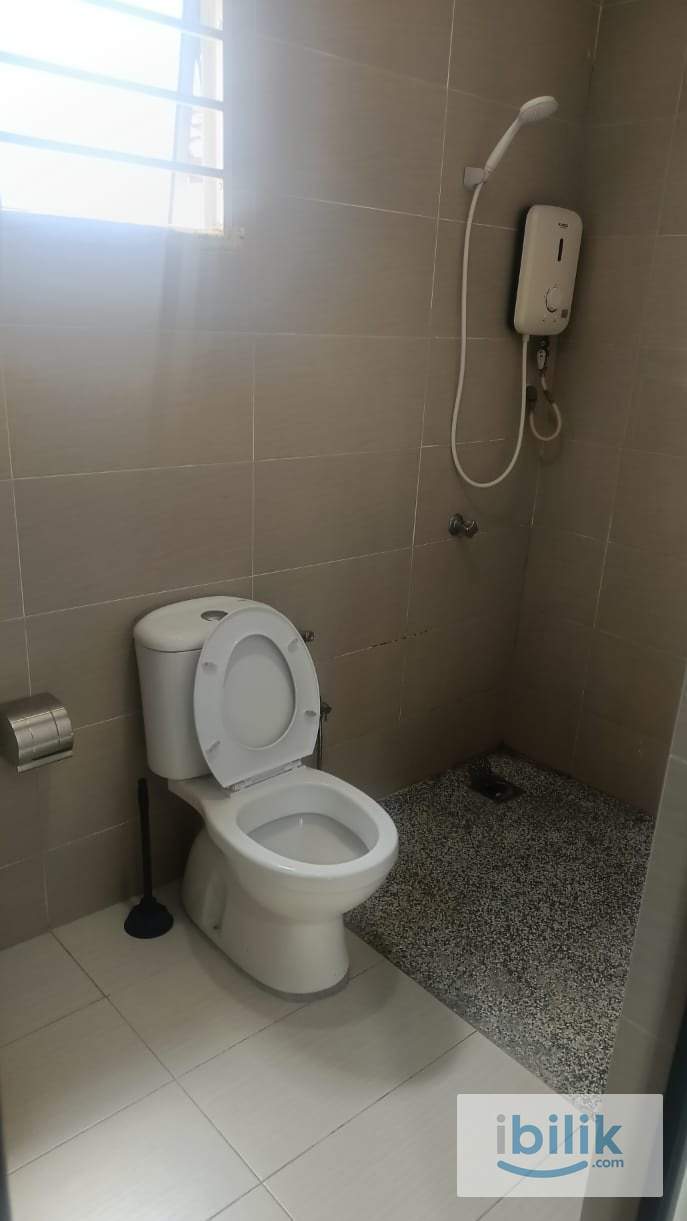 Couple/Single room - Image 1