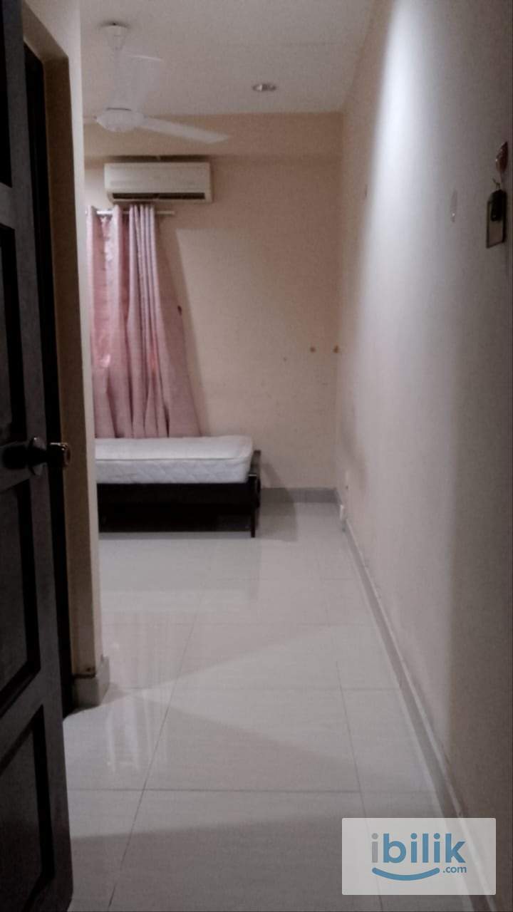 Single room with private bathroom - Image 4
