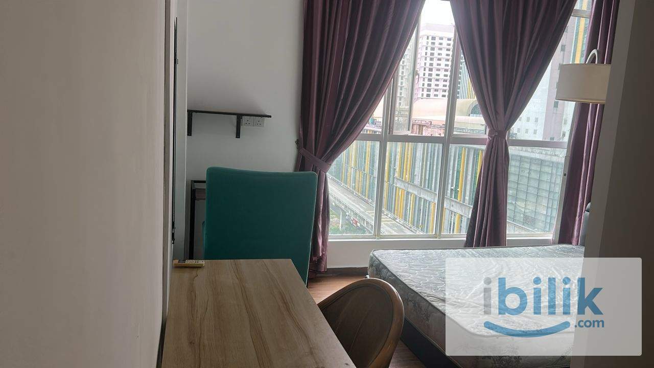 FEMALE Master Room FREE Utility and WIFI, Walking distance BRT at Impian Meridian, Subang Jaya. - Image 5