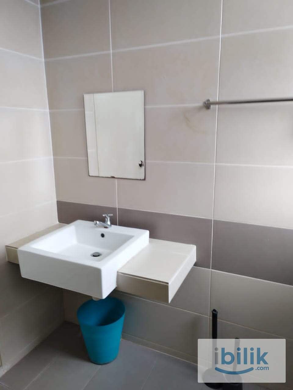 Master Room FREE Utility and WIFI, Walking distance BRT at Impian Meridian, Subang Jaya. - Image 4