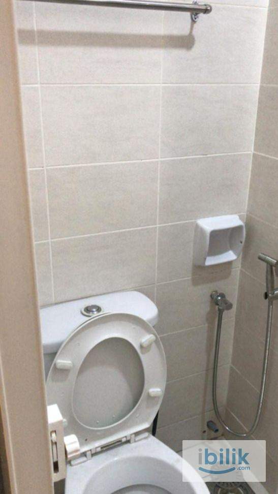 Middle Room FREE Utility and WIFI, Walking distance BRT at Impian Meridian, Subang Jaya. - Image 8
