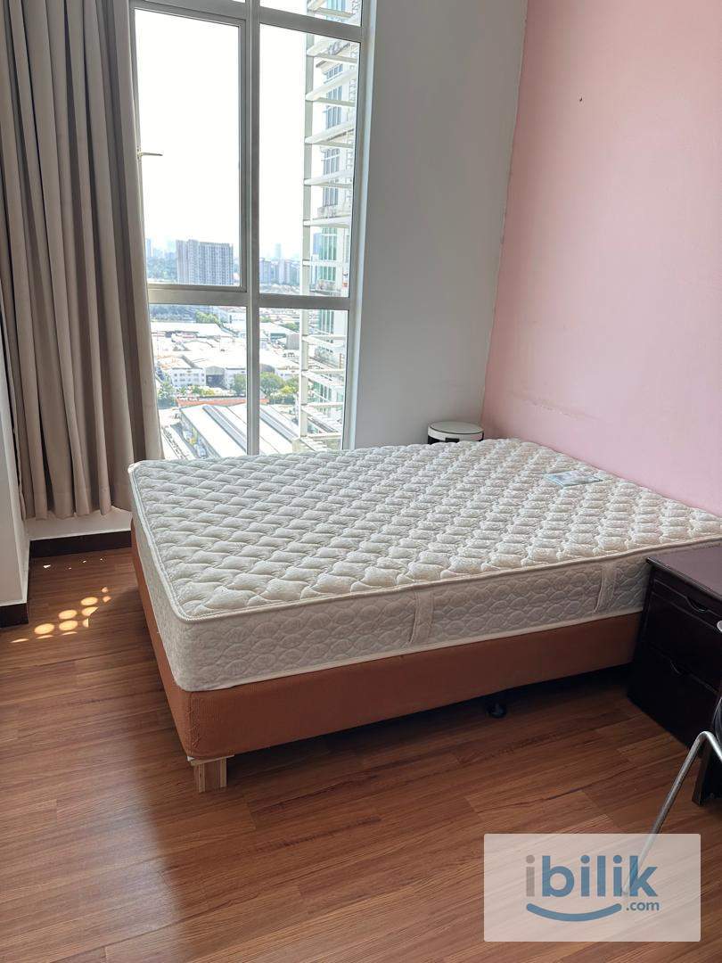 Middle Room FREE Utility and WIFI, Walking distance BRT at Impian Meridian, Subang Jaya. - Image 1