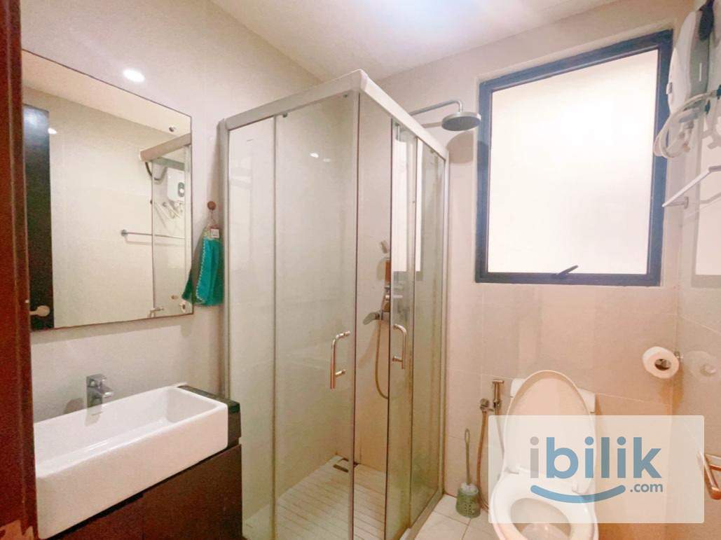 Master room/middle room for rent (chinese ladies or couple only) - Image 5