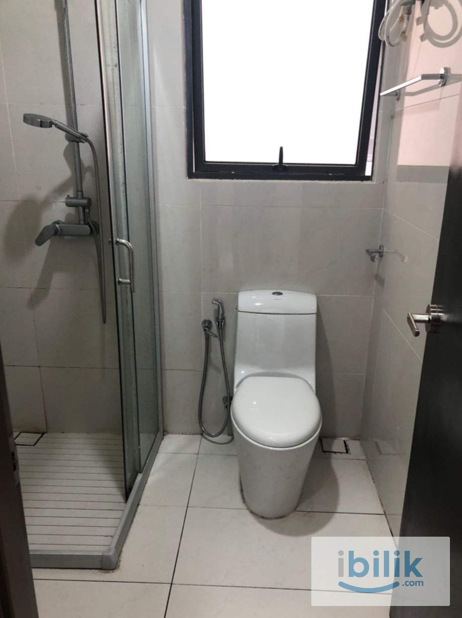 Master room/middle room for rent (chinese ladies or couple only) - Image 6