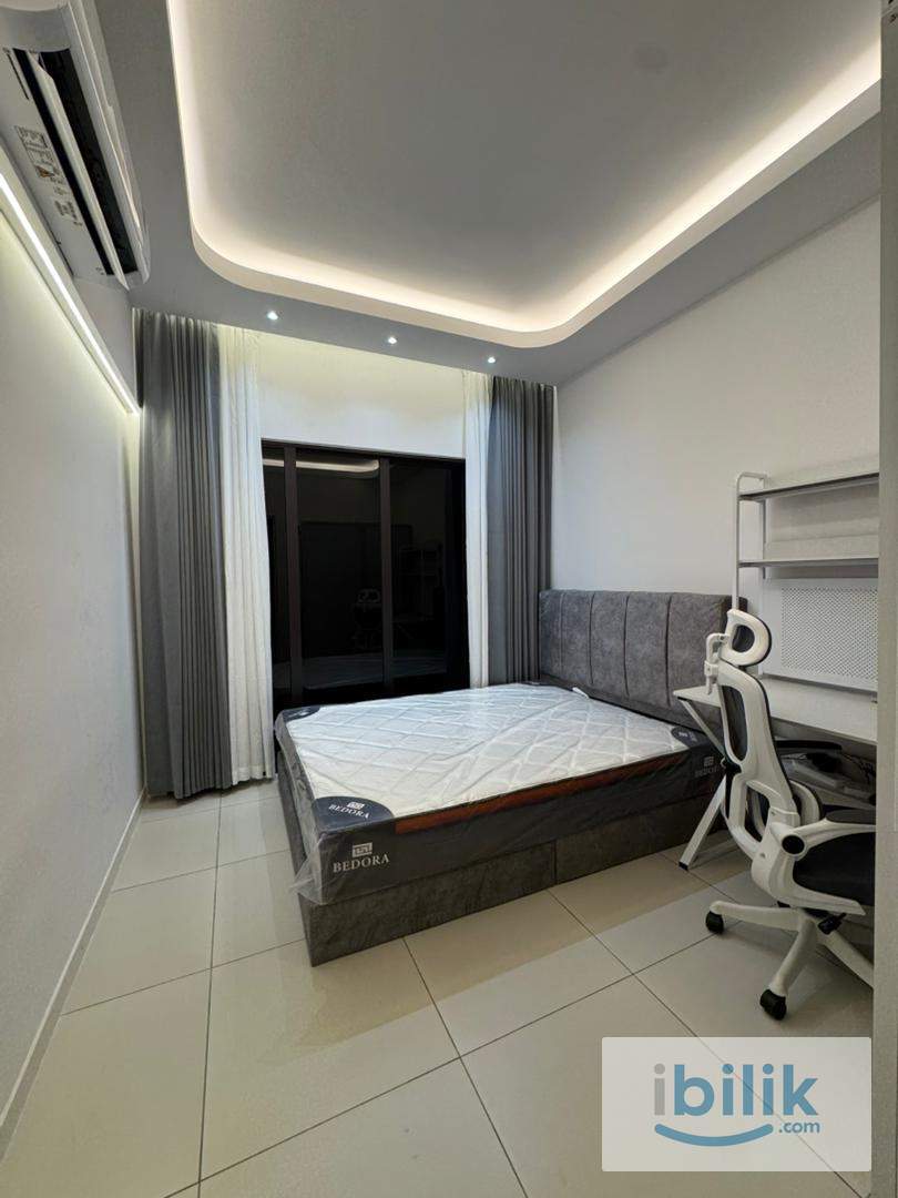Fully Furnished Belcony Room @ Vierra Residence OKR Bukit Jalil 🏡 - Image 1