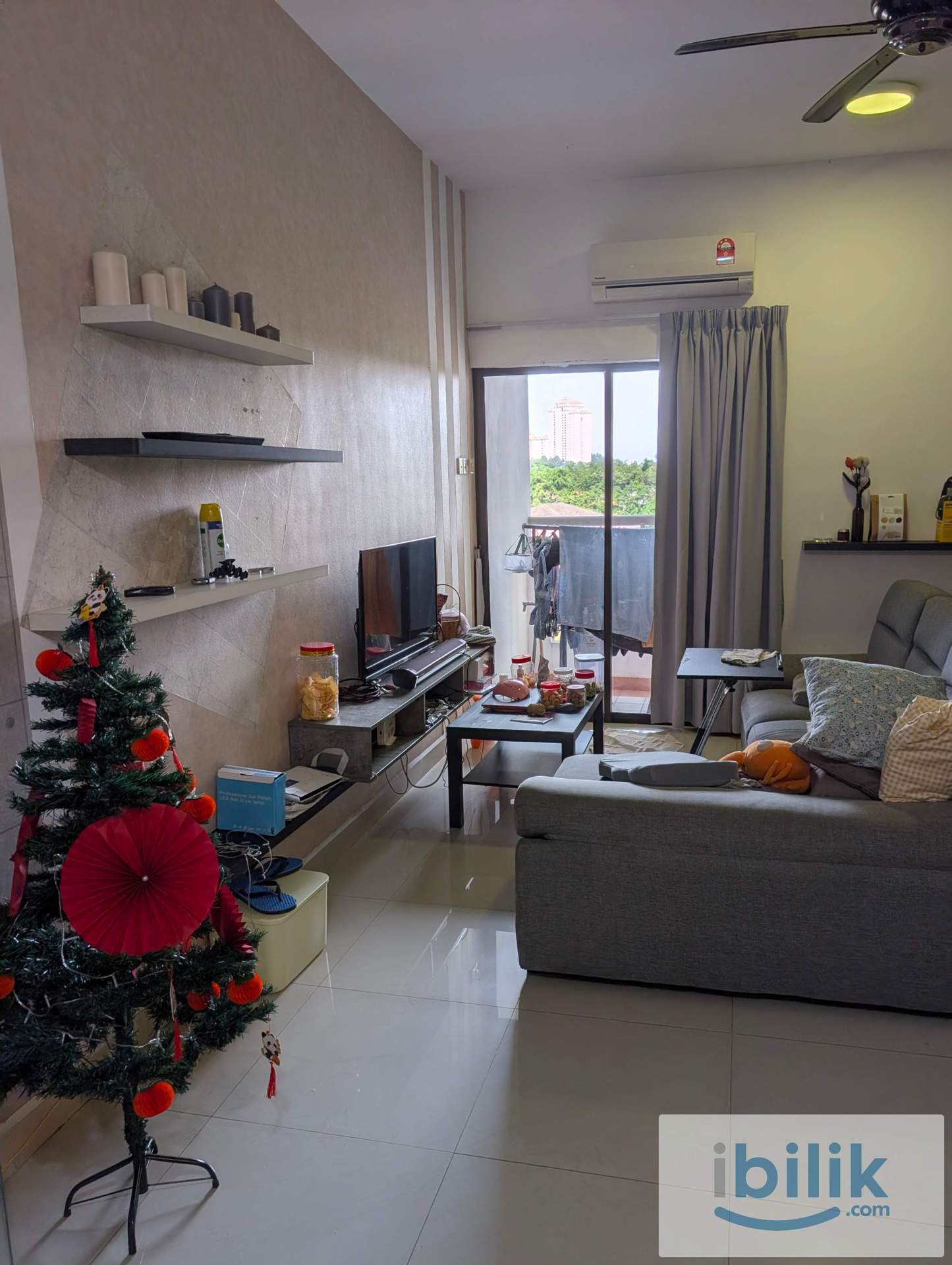 Cozy Middle Room at Pelangi Utama, Bandar Utama - Image 6