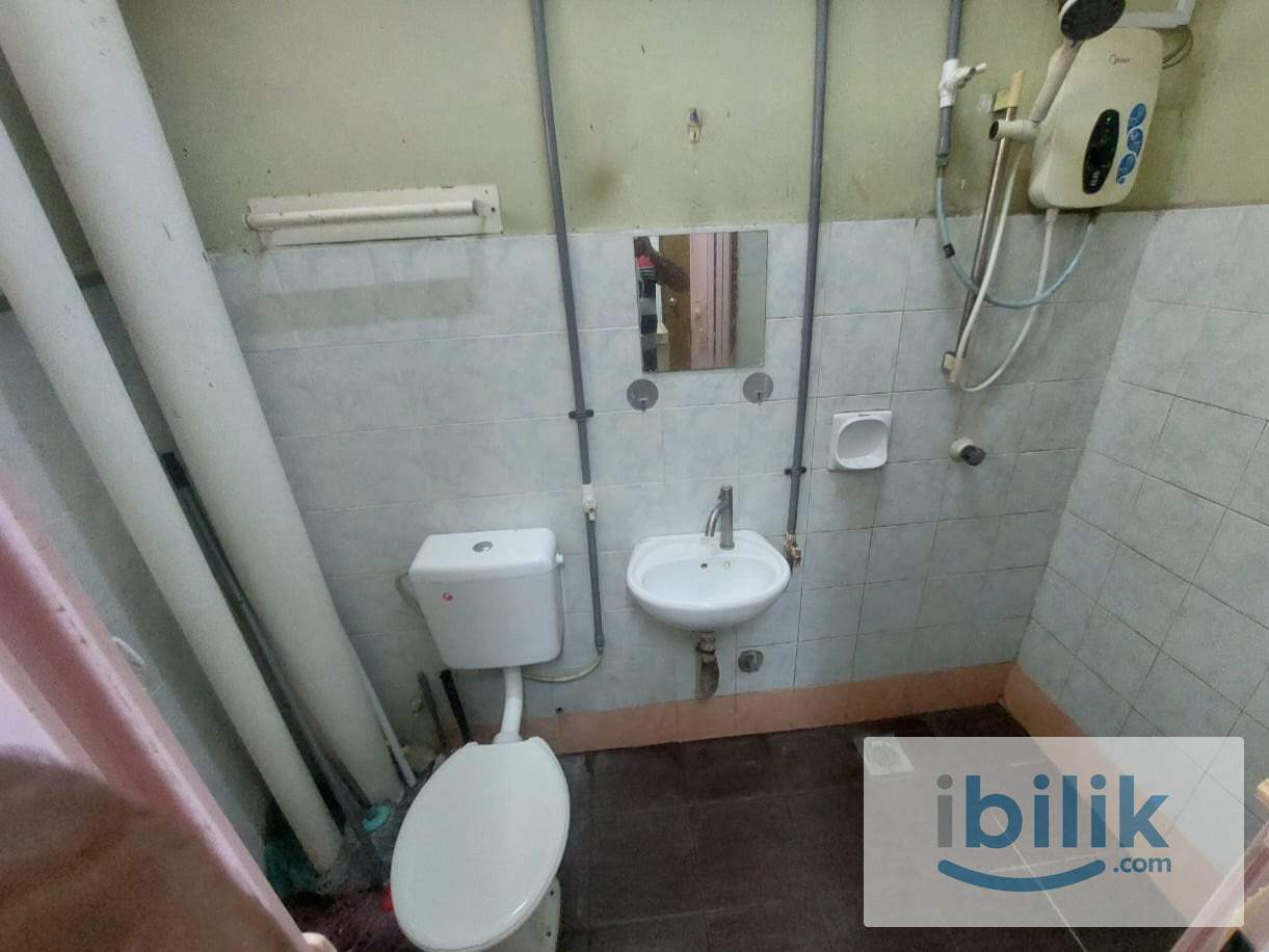 Single Room - Image 3