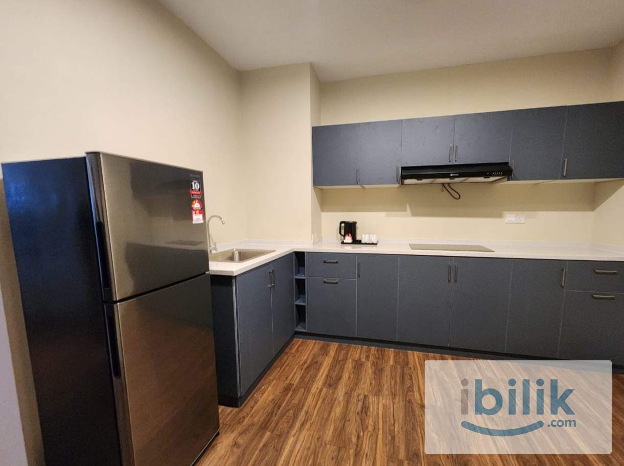 Master room for rent at Skyline, PUDU - Image 1