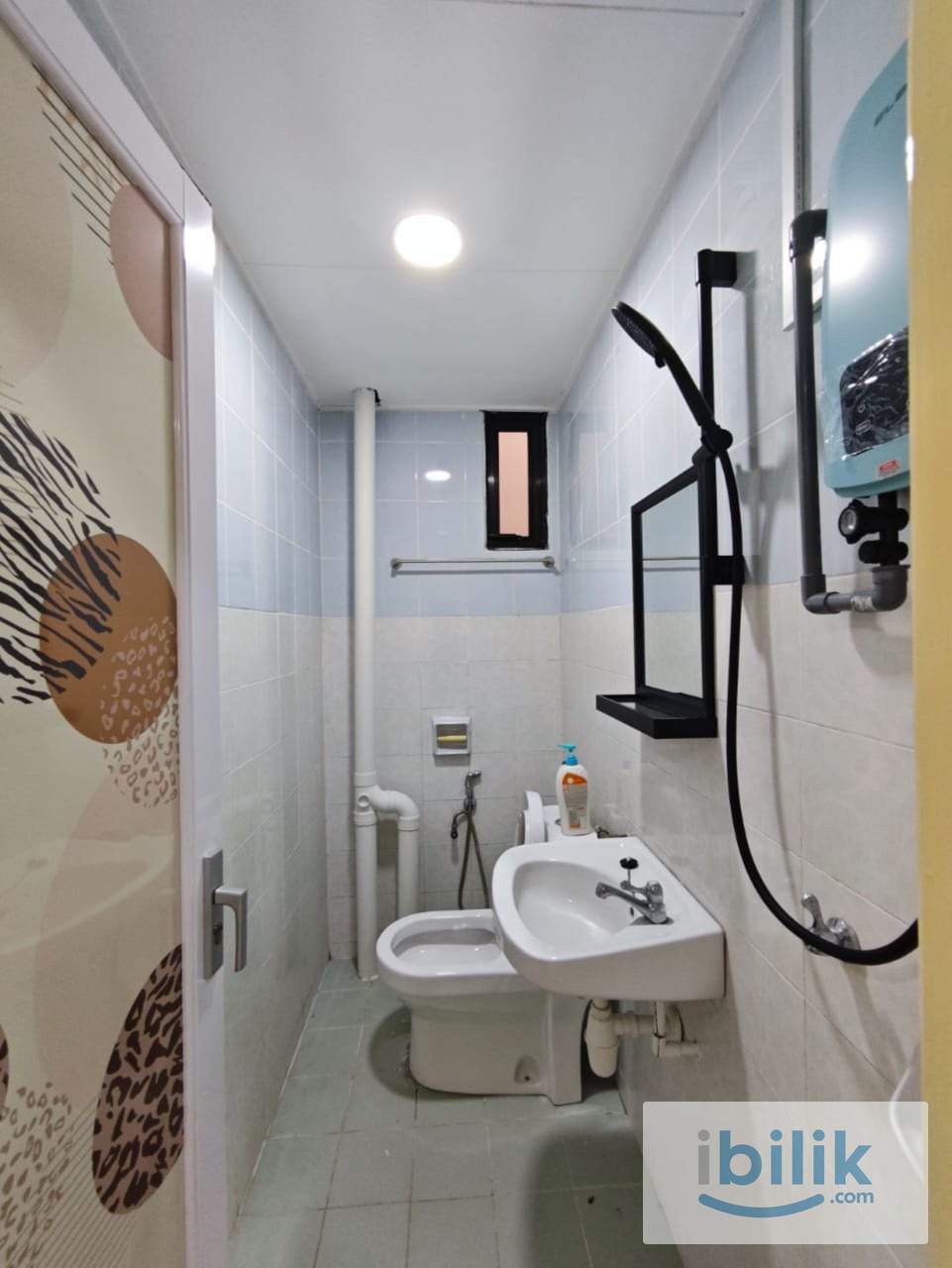 Fully Renovated New Unit at Cheras Business Center, Cheras. - Image 2