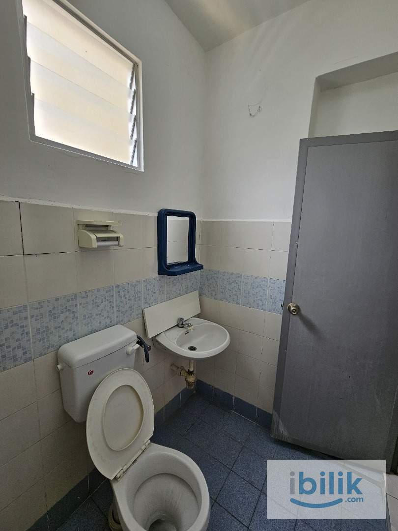Desa Alor Vista Furnished Aircond Middle Room included utilities Share bathroom MIX GENDER - Image 4