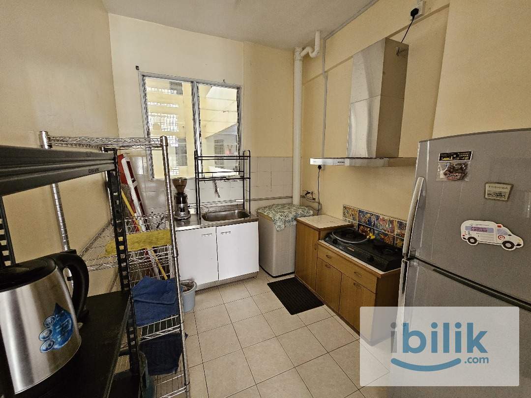 Desa Alor Vista Furnished Aircond Middle Room included utilities Share bathroom MIX GENDER - Image 5