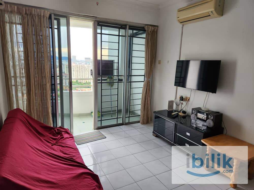 Npark Furnished Aircond Master Room Private Bathroom included utilities MIX GENDER - Image 5