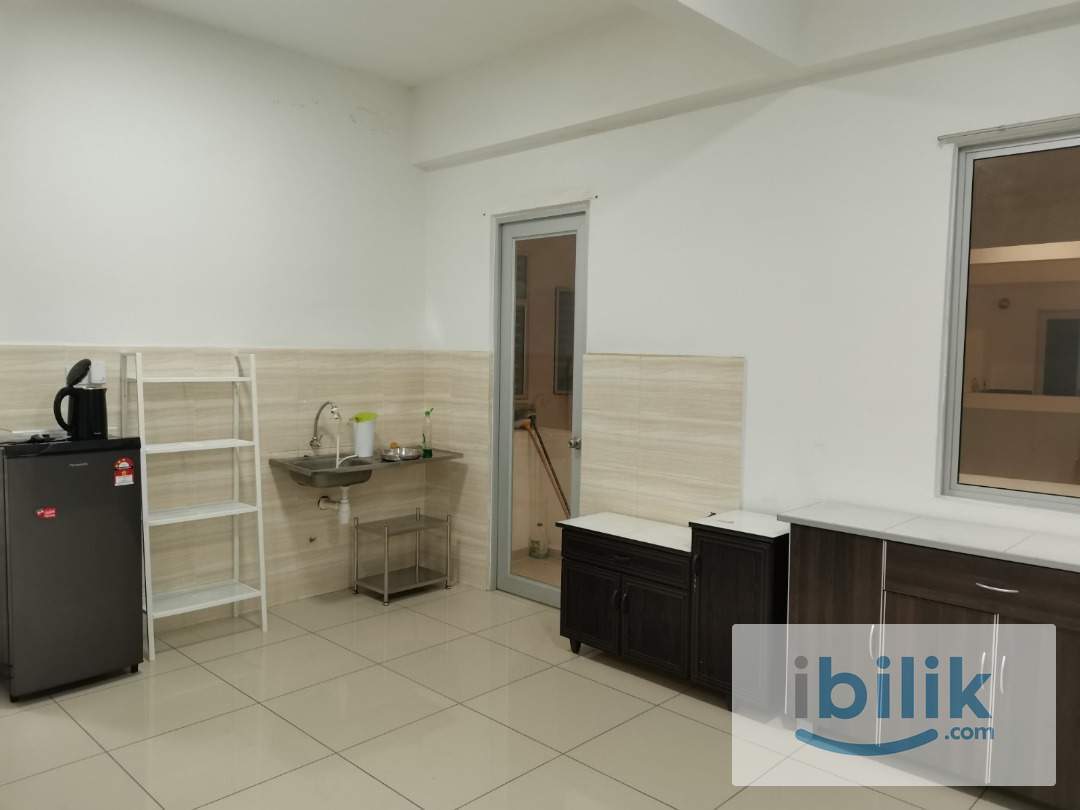 Platinum 3 Furnished Aircond Middle room include utilitiesPlatinum 3 Furnished Aircond Middle room include utilities - Image 5