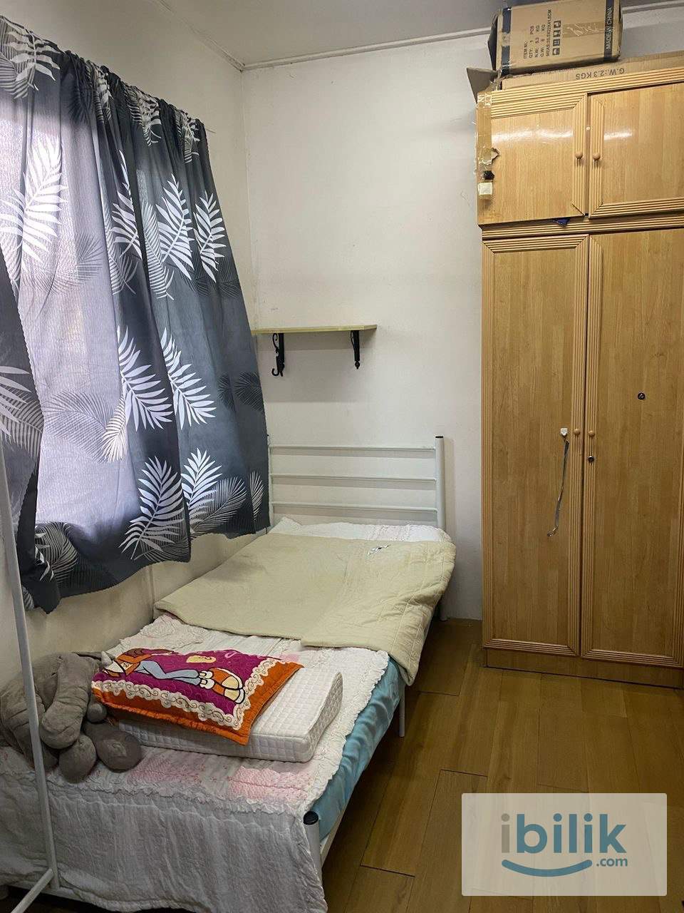 Middle Room at Shah Alam, Selangor - Image 2
