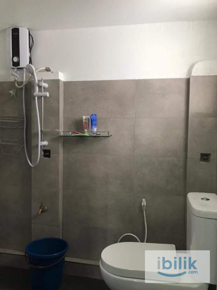 Middle Room at Shah Alam, Selangor - Image 6