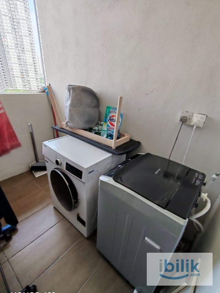 Room 2 - Image 2