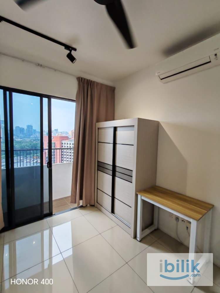 Room 2 - Image 7