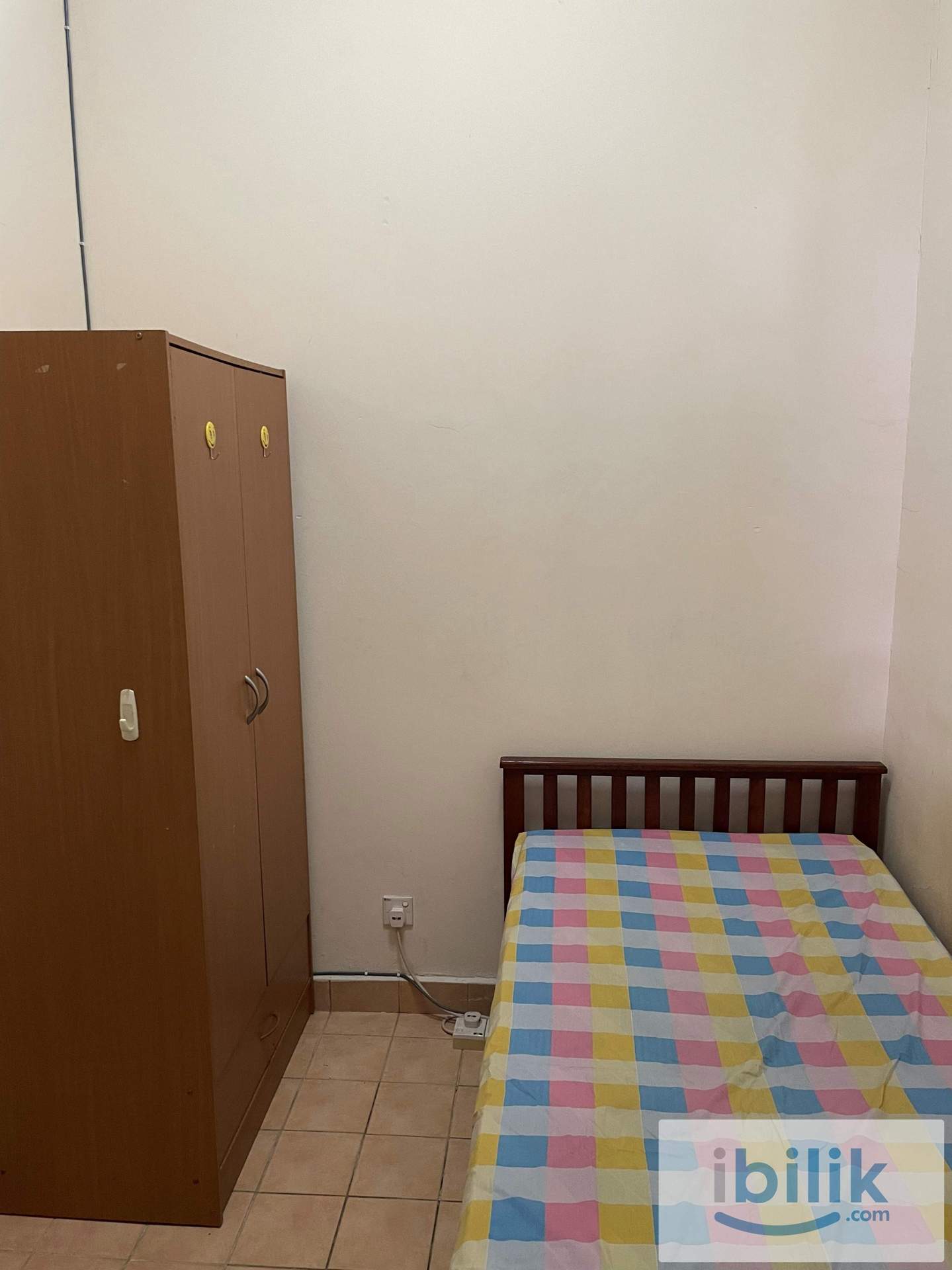Casa Damansara 2, Single Room To Let - Image 1