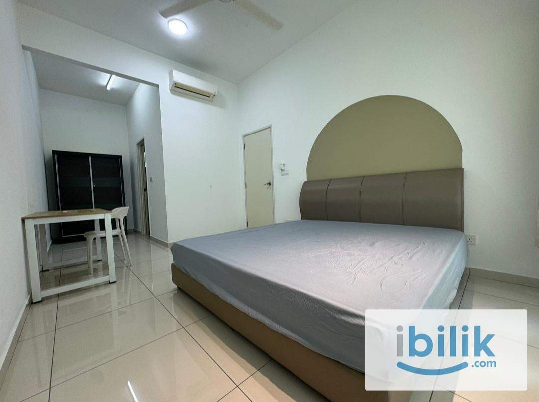 Imperial Residence Master Room For Rent - Image 1