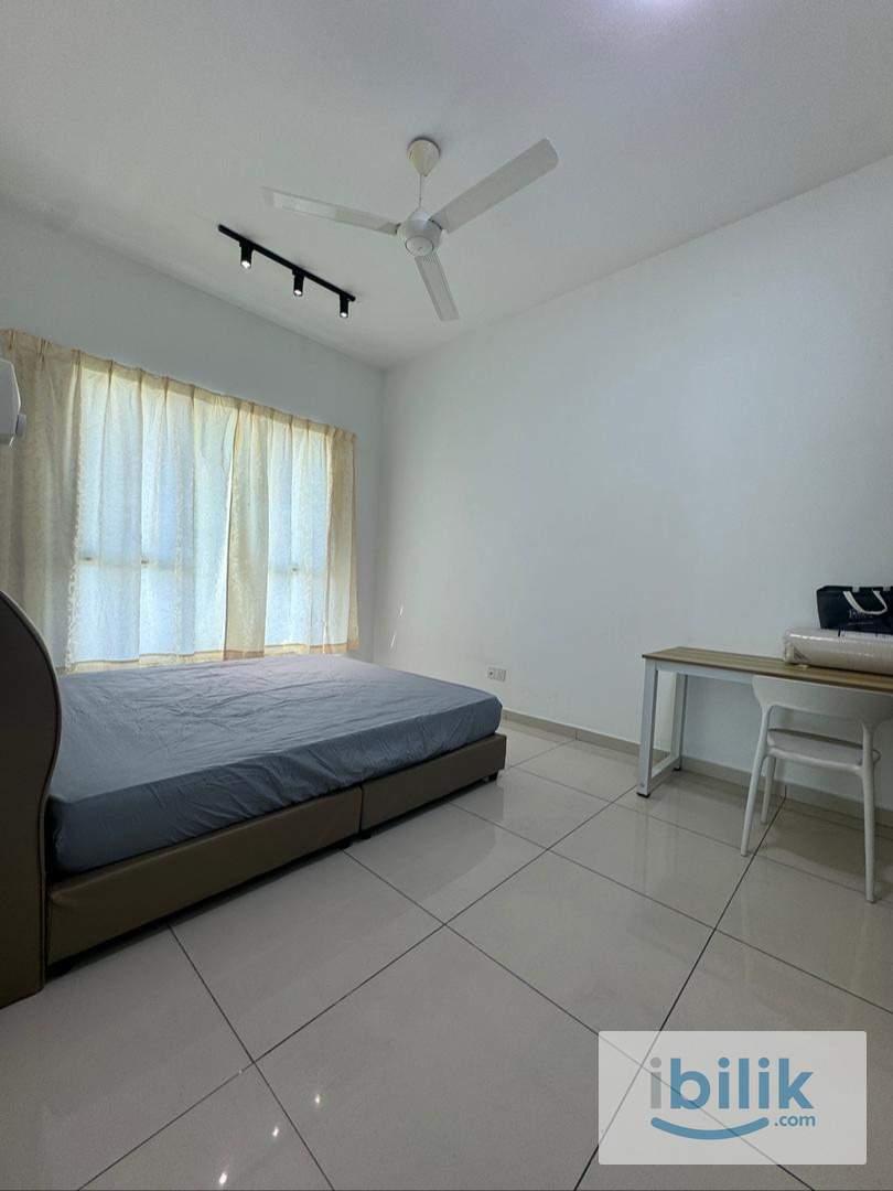 Imperial Residence Master Room For Rent - Image 3
