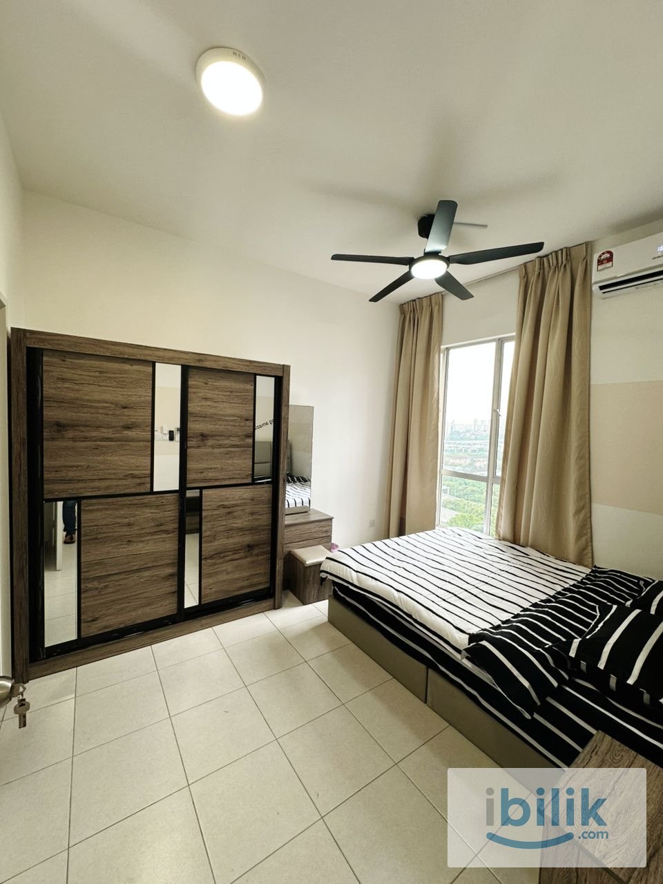 Master Room @ Pixel City Sentral LRT Salak Selatan - Image 3