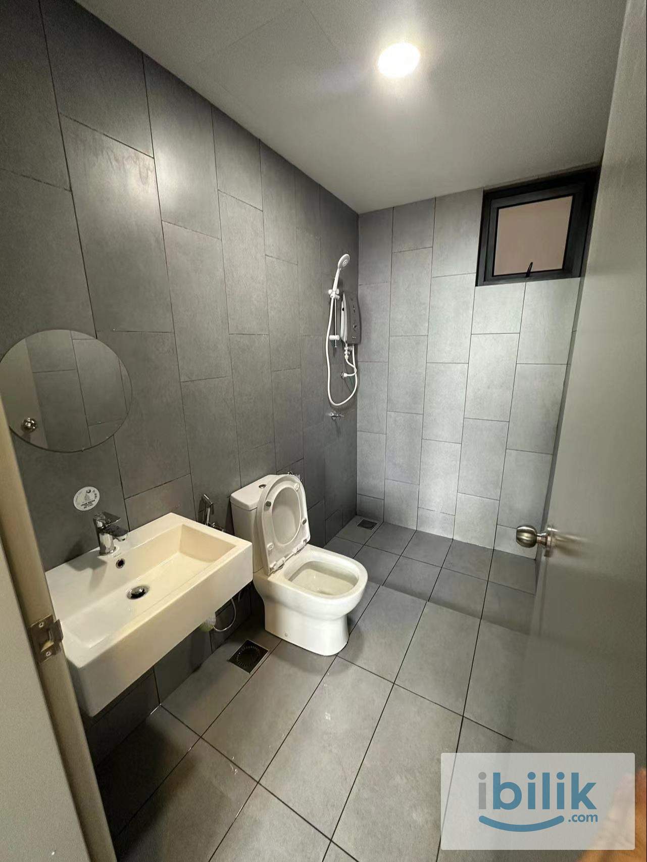 Ready Move In !! Big Medium Room ,  M Vertica @ Cheras - Image 2