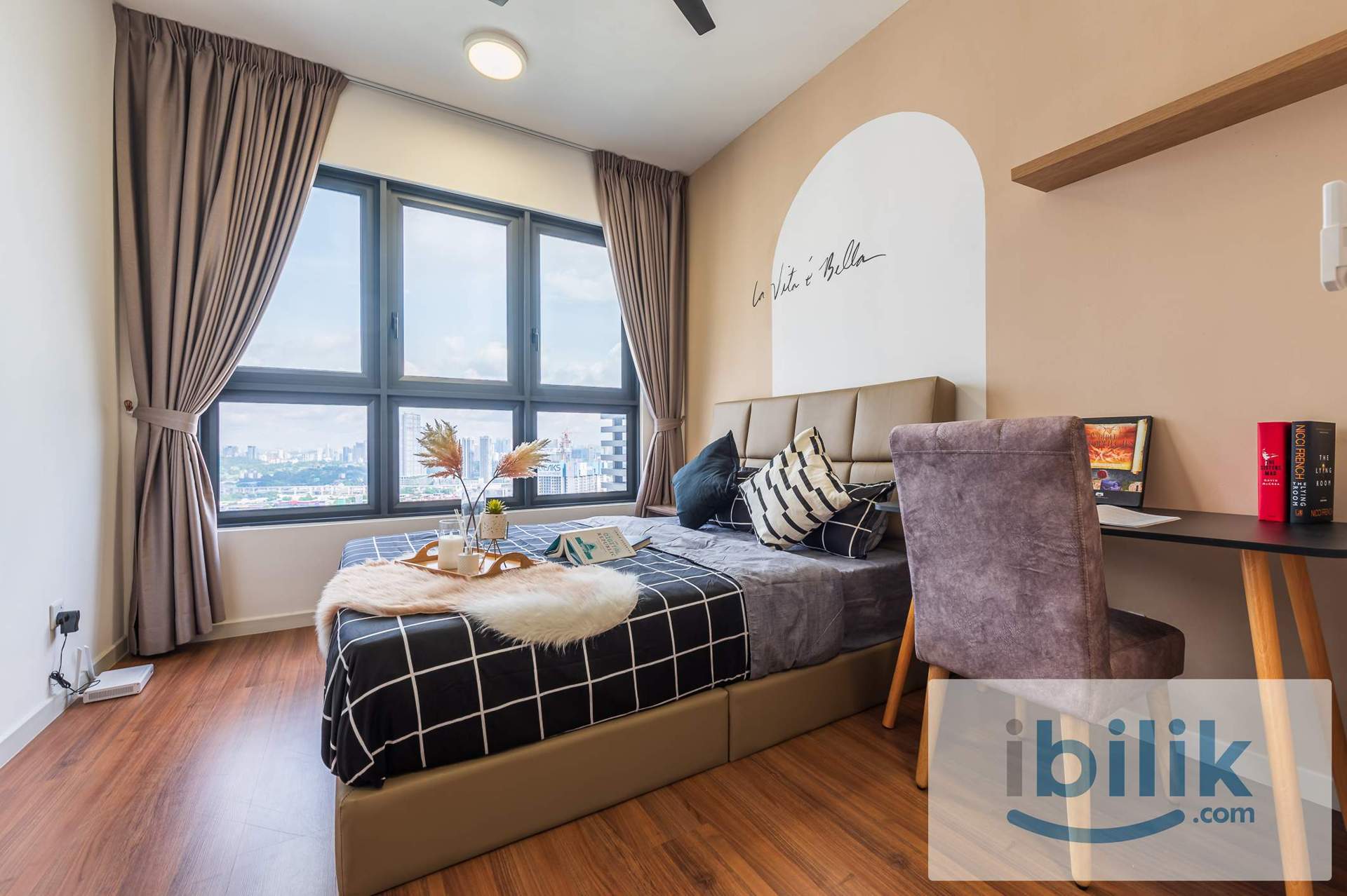 Master Room @ M Vertica Residence , Jalan Cheras MRT Maluri Ready Move In  - Image 1